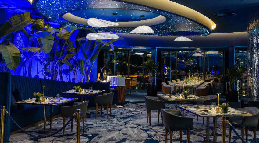 Michelin-starred dinner at Galáxia Skyfood